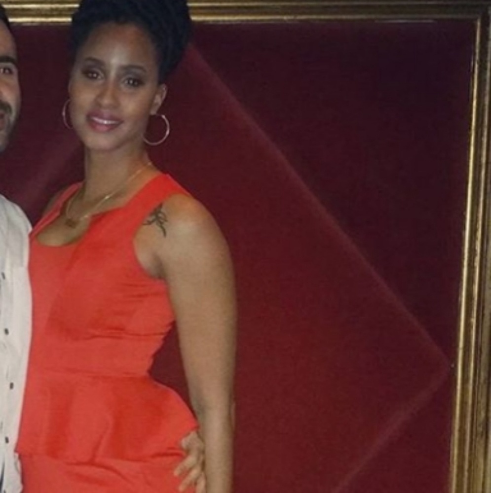 Lady In Red! - Picture 3 of 3